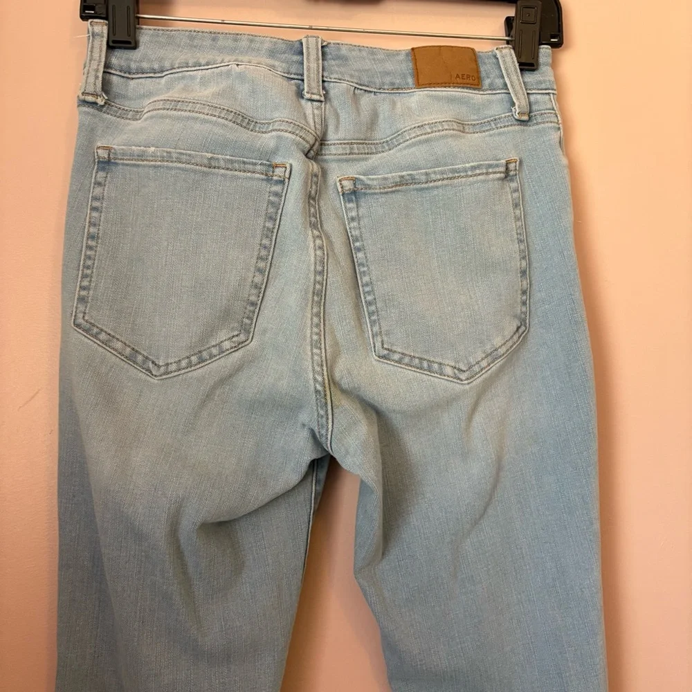 💙Aeropostale High Rise Jeggings with Distressed Details - Picture 4 of 6